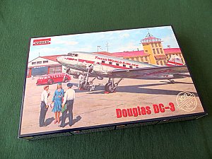 Douglas DC-3 TWA 1:144 Roden 309