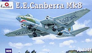 E.E.Canberra Mk-8 1/144 Amodel 1429
